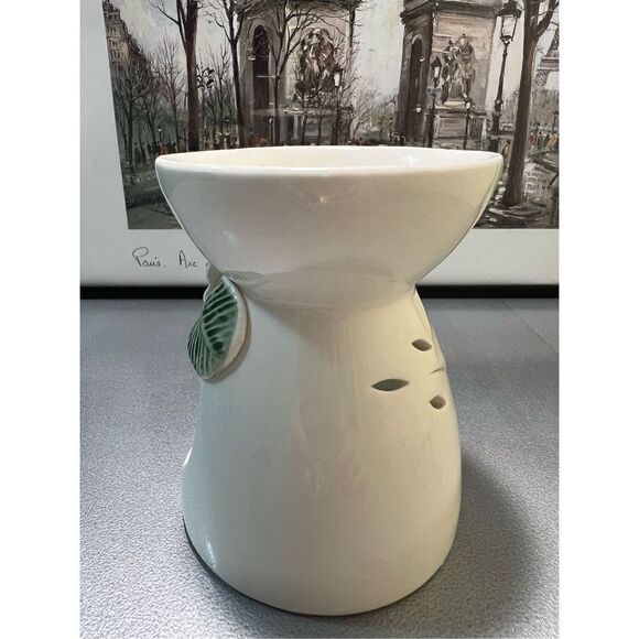 Pink &‎ White Hibiscus Ceramic Wax Warmer - NWOT - Picture 3 of 10